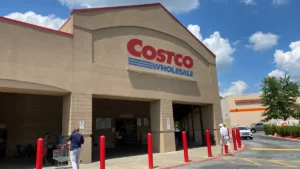 Gráfico de percepción de valor entre Costco y Aldi por generación